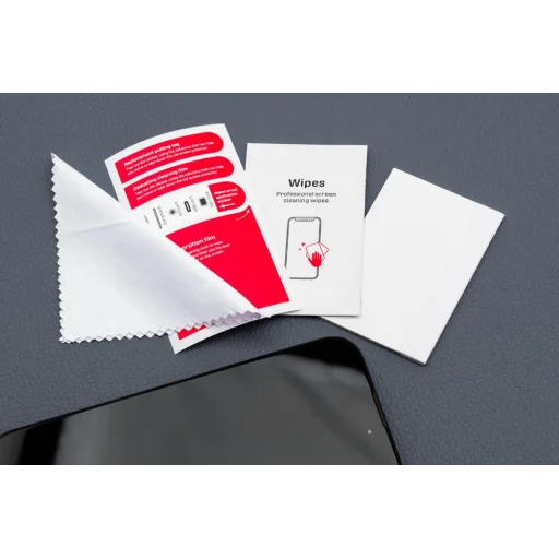 FORCELL - tisztítókészlet LCD-khez 4 az 1-ben (nedves és száraz kendő, karcolás elleni kártya, por eltávolító matricák) - 5