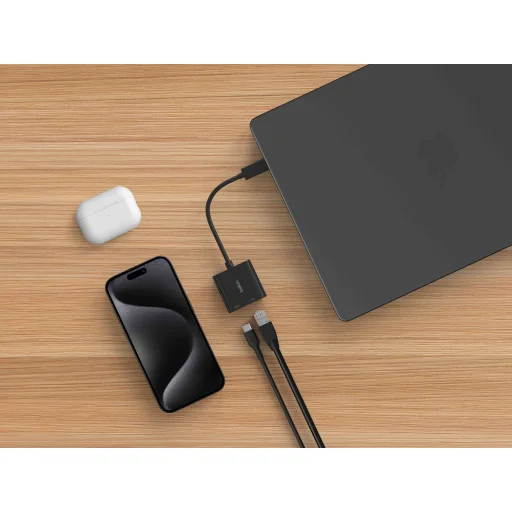 Belkin Connect USB-C - Ethernet és töltő adapter 100W - Fekete - 3