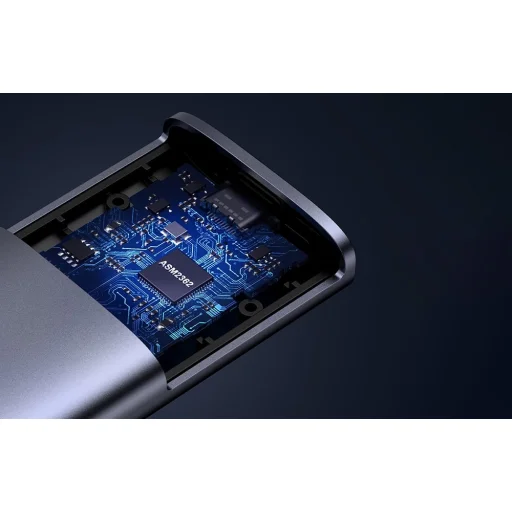 Ugreen CM767 M.2 NVMe SSD ház - 6