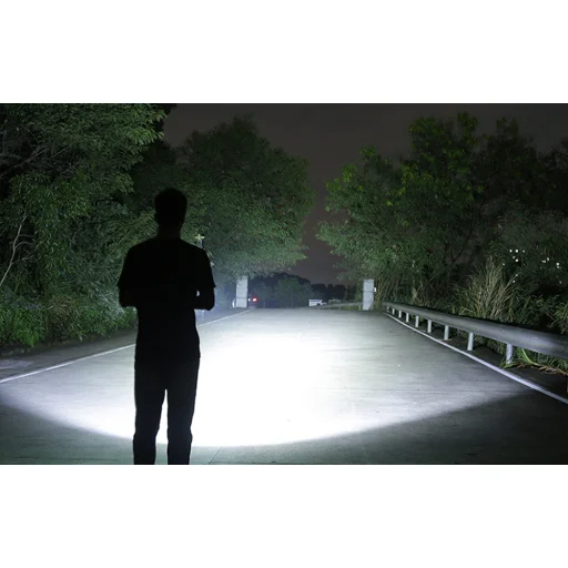 Superfire Y16 zseblámpa, 1700lm, USB-C - 7