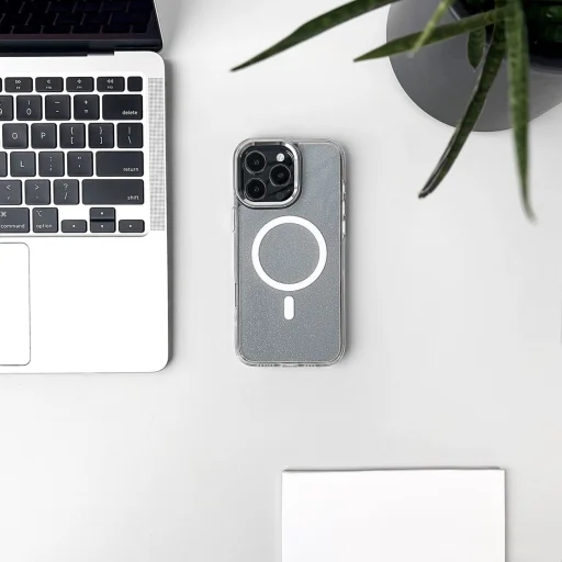 Csillámló tok MagSafe technológiával iPhone 16e-hez - Fehér - 4