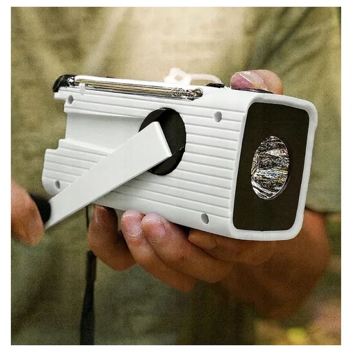 PRISTAR FM rádió zseblámpával 4000 mAh YX318 piros - 11