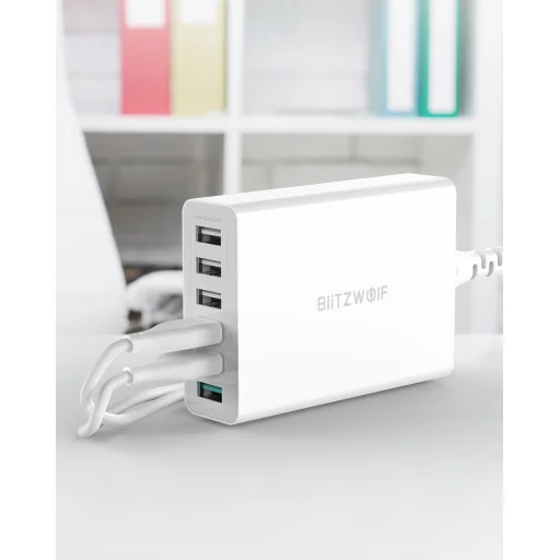 Blitzwolf BW-S15 Hálózati töltő 6xUSB/ QC 3.0 60W fehér - 6