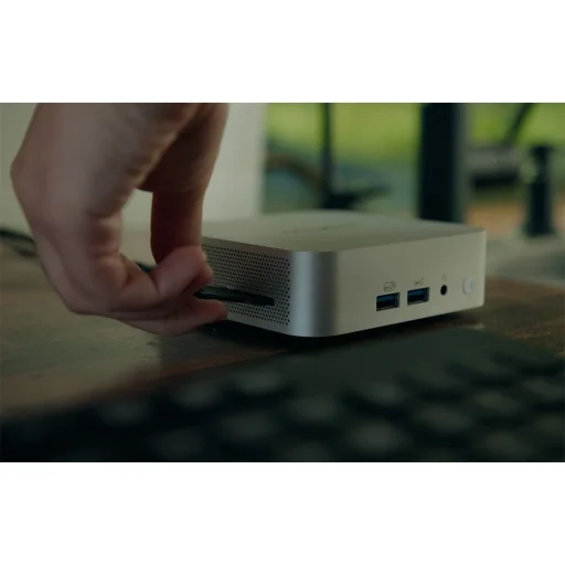 Mini-PC GEEKOM A8 Ryzen 7 8745HS 32GB RAM 1TB + Win11 Pro - 16