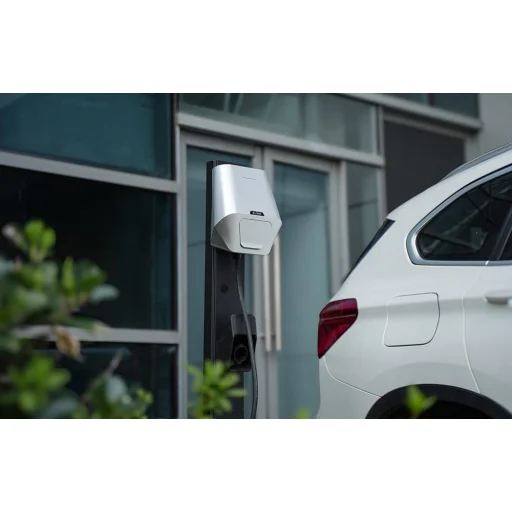 Besen fali töltő elektromos autókhoz LX30 22 kW APP - 7