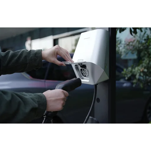 Besen fali töltő elektromos autókhoz LX30 22 kW APP - 10