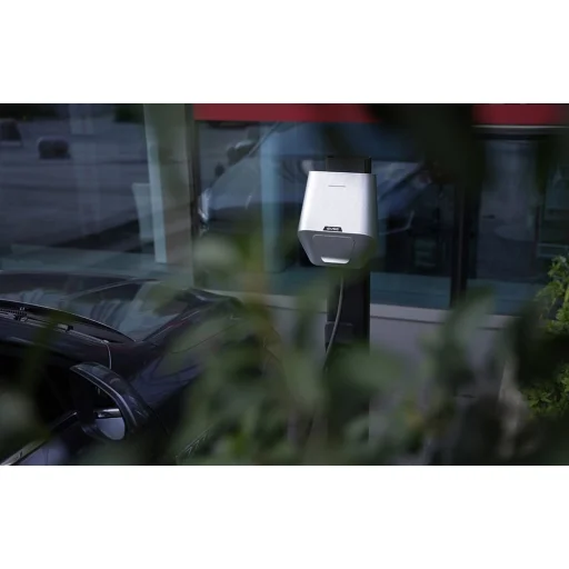 Besen fali töltő elektromos autókhoz LX30 22 kW APP - 8