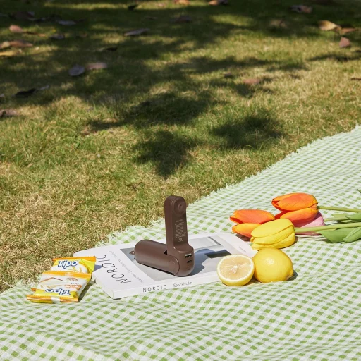 Jisulife Kézi Ventilátor Life8 Plus Hordozható USB Ventilátor Power Bankkal és Zseblámpával - Barna - 4