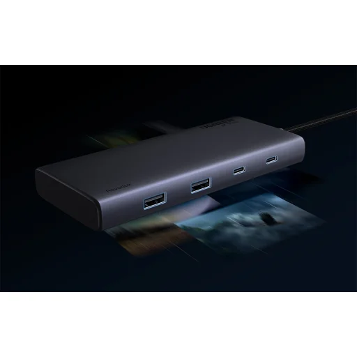 Ugreen CM639 USB-C HUB adapter - 5