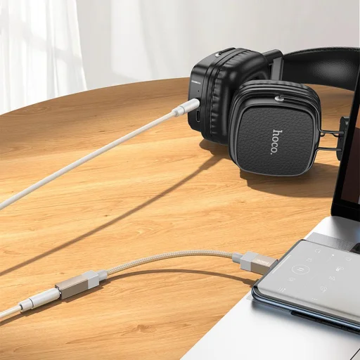 AUX USB C (apa) - Jack 3,5 mm (anya) Hoco UPA32C adapter, arany DAC - 4