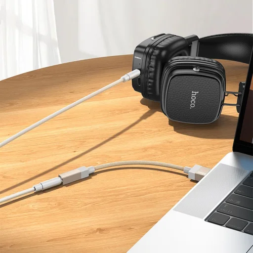 Adapter AUX USB A (férfi) - Jack 3,5 mm (női) Hoco UPA32D arany DAC - 4