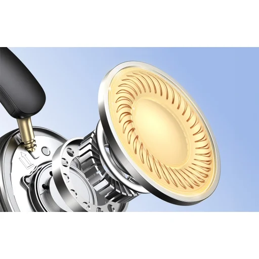 Ugreen Studio Max2 Over-Ear Headphones, Bluetooth 5.4 (Black) - 6