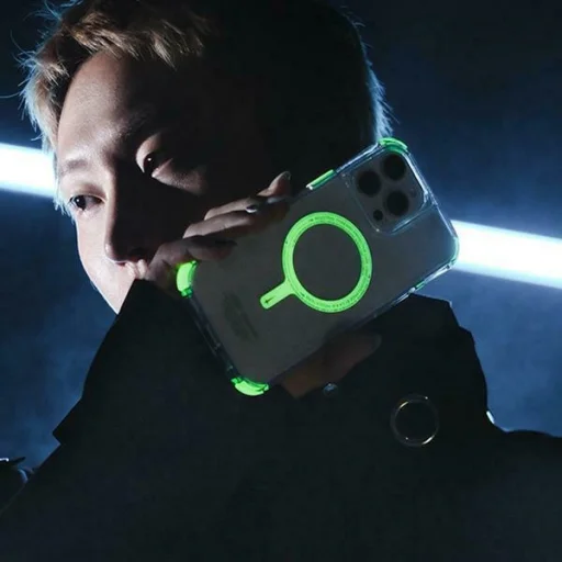 Skinarma tok Saido iPhone 16 6.1" Mágneses Töltés zöld (niteglow) tok - 8