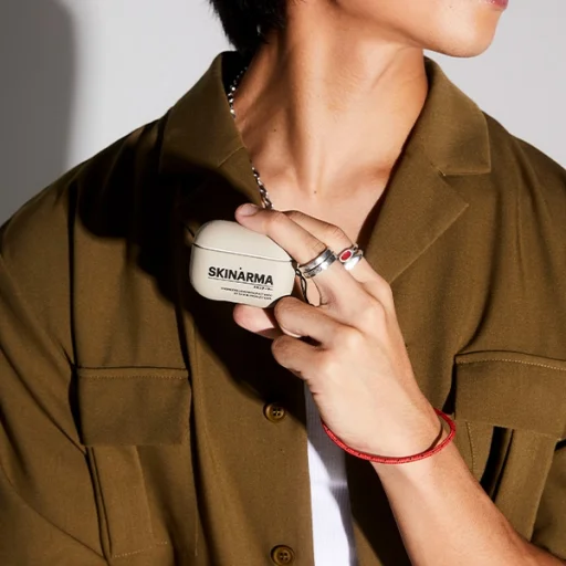 Skinarma tok Spunk AirPods Pro 2 elefántcsont - 5