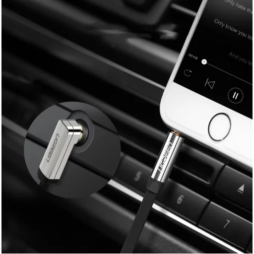 Ugreen AUX 3.5mm-es mini jack lapos kábel 0.5m fekete (AV119 10596) - 3