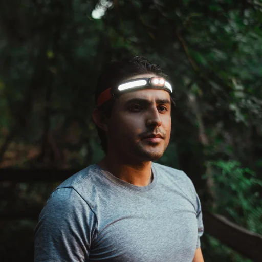 NEBO NEB-HLP-0021-G CURVBEAM 600 FLEX fejlámpa, 600 lumen, 1100mAh, COB LED, IPX4, 180°-os világítás - 2