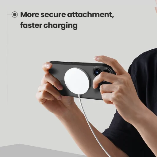  Apple iPhone 17 Fekete Átlátszó Nillkin Super Frosted PRO Mágneses Tok - 3