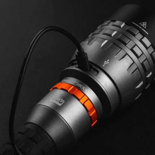 NEBO NEB-FLT-1015-G Davinci 18000 zseblámpa, 18.000 lm - 800 lm, 5 funkció, 2x zoom, IP67, SPC, STC, 5000 mAh - 2