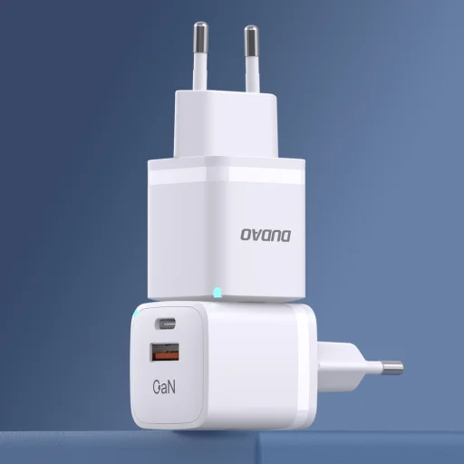 Dudao A13Pro EU 33W fehér hálózati USB-C töltő adapter - 2