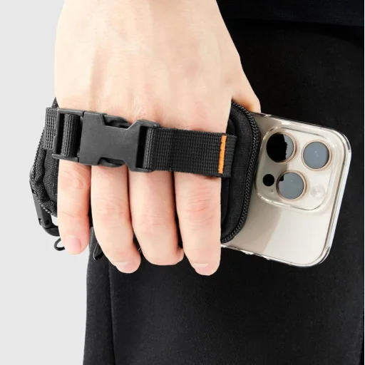 iPhone Spigen Snap Zip MagSafe Tok Fekete - 3