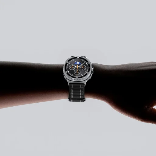 Samsung Galaxy Watch 8 / 8 Classic (40 / 44 / 46 mm) szíj Spigen Wbf1 Fekete - 12