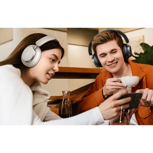 Wireless headphones Ugreen HP106 Studio Pro Hybrid ANC (White) - 3