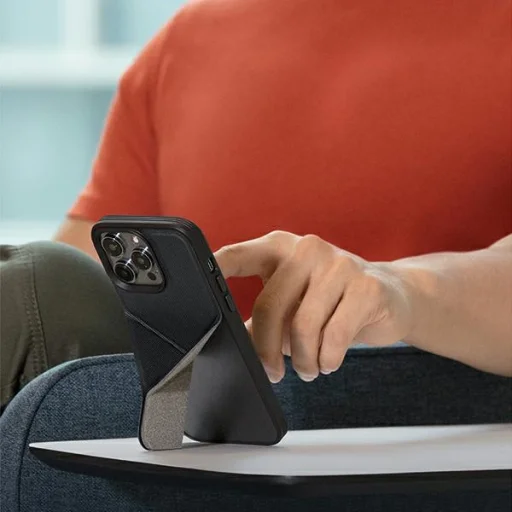 Uniq Transforma Magclick tölthető tok iPhone 14 - fekete - 10