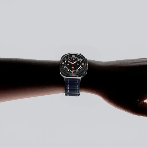 Samsung Galaxy Watch Ultra (47mm) Spigen Wbf0 karkötő, Haditengerészkék - 13