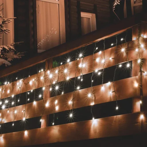 Home KSF 200/WW LED-es fényfüggöny, 4 m / 200 db melegfehér LED, állófényű, fekete vezeték, sorolható, kül- és beltéri kivitel - 1