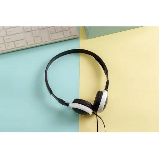 GJBY GJ-06 Extra Bass vezetékes 3.5mm audio jack fejhallgató pink - 3