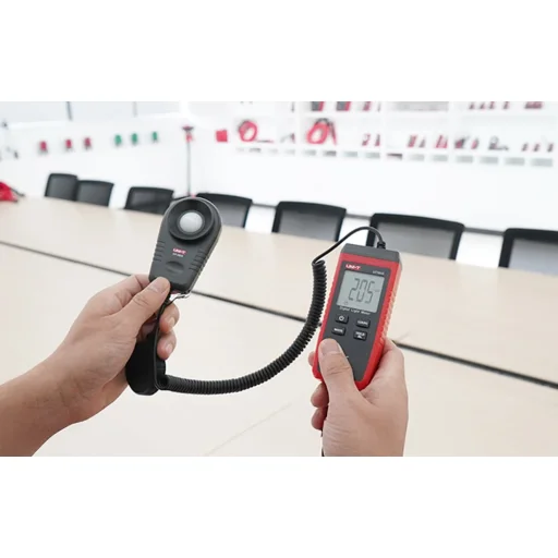 UNI-T UT383S fénymérő - 7