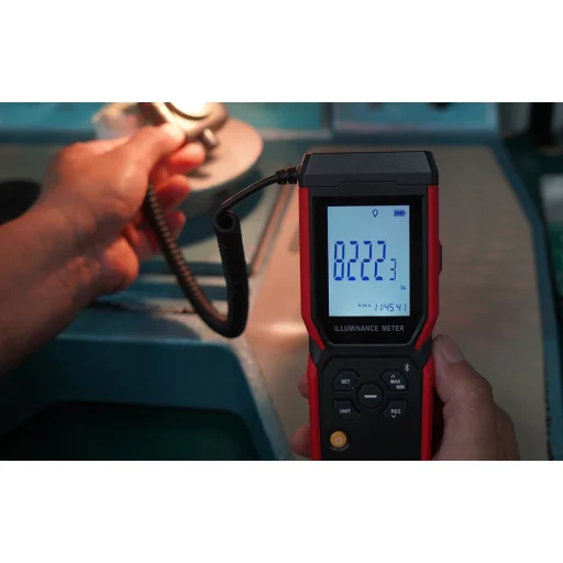 UNI-T UT381A luxmérő - 8