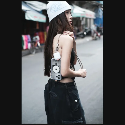 Univerzális telefon nyakpánt 2 az 1-ben Skinarma Dyno Ve USB-C/USB-C piros - 4