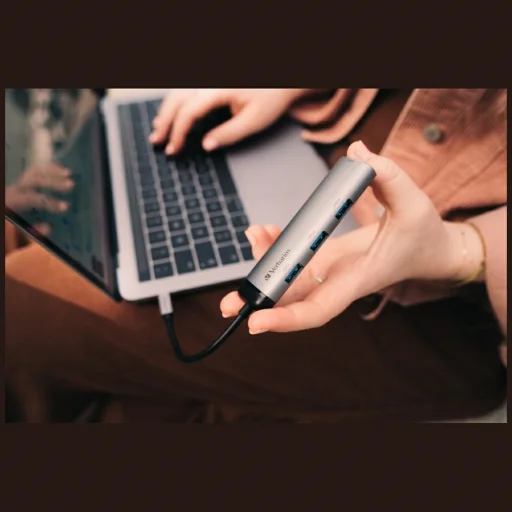 Verbatim USB-C Hub Adapter - 4xUSB-A 3.2 alumínium 49147 - 4