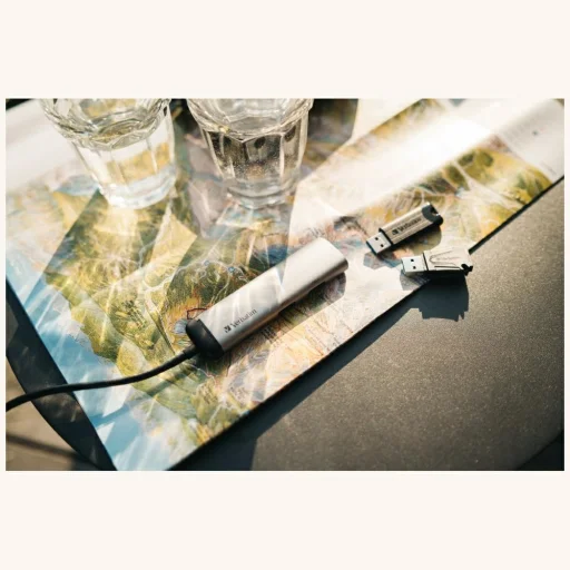 Verbatim USB-C Hub Adapter - USB-C/2xUSB-A 3.0/HDMI alumínium 49140 - 3