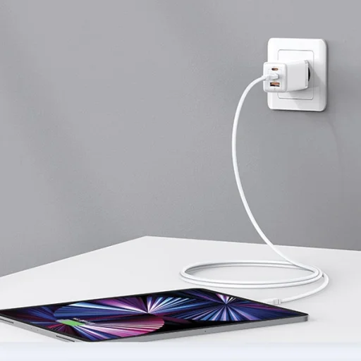 USAMS Töltő 2xUSB-C+1xUSB 65W(csak fej) GaN PD3.0 +QC3.0 Gyors Töltés lila/átmenetes lila San - 6