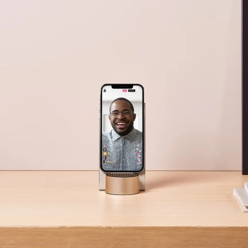 Lexon City Energy Pro 10W Vezeték nélküli Töltő Bluetooth Hangszóróval világos arany - 5