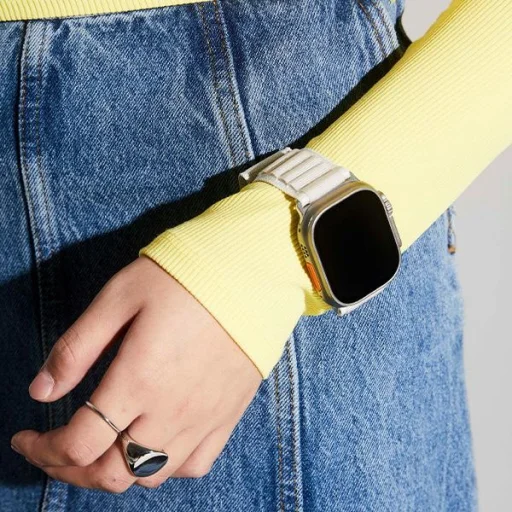 Apple Watch Ultra 49/45/44mm Skinarma Band Kobu elefántcsont - 5