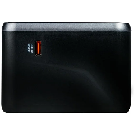 Verbatim UTA-04 Utazó Adapter EU/UK/US 3xUSB-A/2xUSB-C PD 61W Fekete - 2