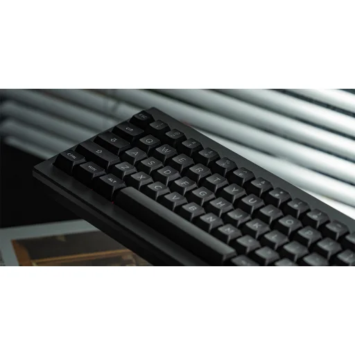 Mechanical keyboard Epomaker Shadow-X Flamingo Switch black-silver - 12
