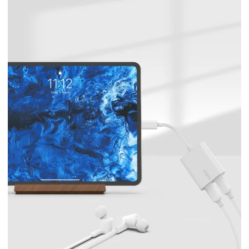 Belkin ROCKSTAR Dual USB-C Audio + Charge Adapter - White - 6