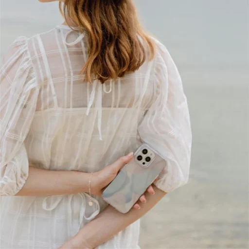 iPhone 14 Pro Max UNIQ Coehl Palette lila tok - 3