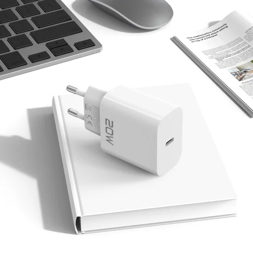 Blavec Hálózati töltő BC-9 - USB-C - PD 20W 3A USB-C - USB-C kábel (TCBC9-CW203A+CC) fehér - 4