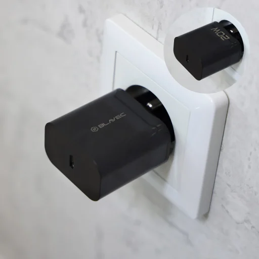 Blavec fali töltő BC-9 - Type C - PD 20W 3A (TCBC9-CB203A) fekete - 6