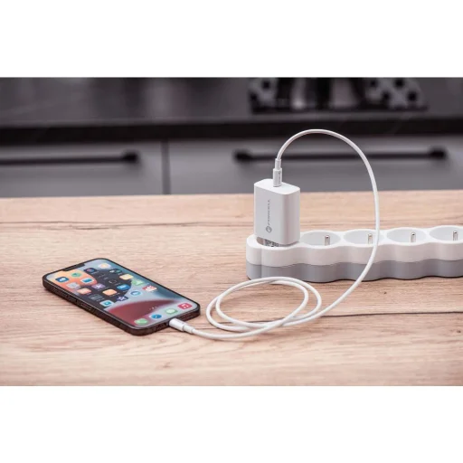 Forcell F-Energy USB C QC4.0 PD 3A 20W + kábel USB C Lightning fehér - 9