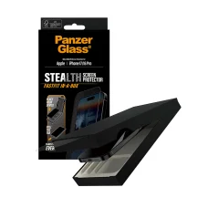 iPhone 17 / iPhone 16 Pro Fekete PanzerGlass® Ultra-Wide Fit Stealth kijelzővédő FASTFIT IN-A-BOX-szal üvegfólia