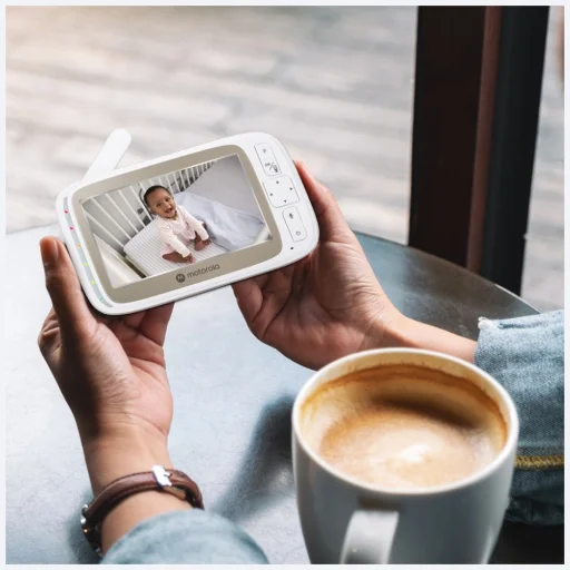 Motorola VM85 Connect video bébiőr 5" monitor Wi-Fi fehér - 6