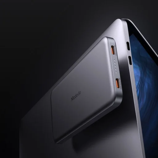 Mcdodo - Magnetic Power Bank Meta Series (MC-3781) - 10000mAh, 20W, Ultra-Vékony Kialakítás - Fekete - 5