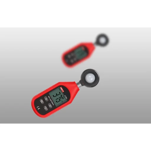 UNI-T UT383 fénymérő - 5