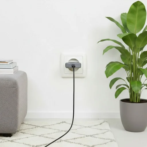 Forcell F-Energy Ultra Slim GaN III USB C PD QC4.0 3A 30W B130101-E fekete hálózati töltőadapter - 3